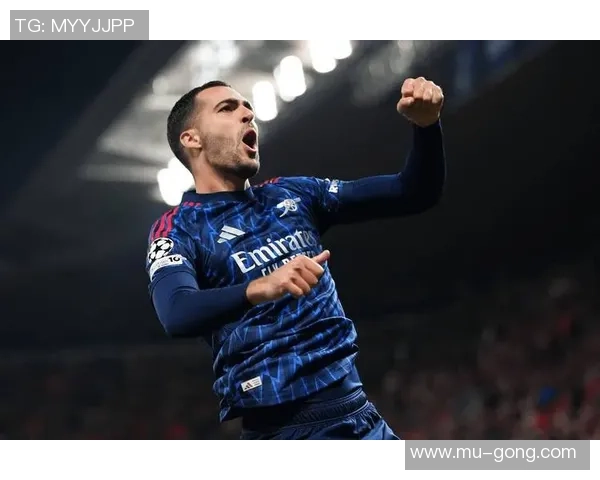 世界杯精彩对决那不勒斯以三球完胜阿森纳神奇扑救瞬间引爆全场热情