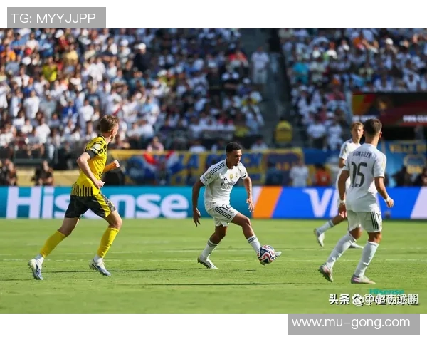 尤文图斯逆转皇马神扑成关键时刻赛后点评引发热议