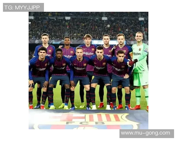 欧冠焦点战巴萨与曼联握手言和冷门瞬间引发全场热议