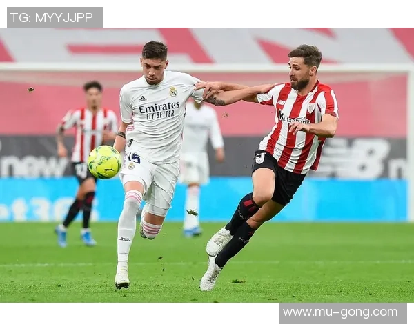 英超经典对决皇马大胜AC米兰神奇扑救成比赛转折点